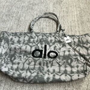Alo Gray Tie Dye Yoga Bag